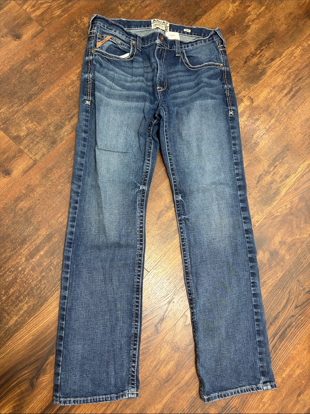 Ariat M5 Men’s Medium Wash Indigo Straight Leg Jeans 38x36